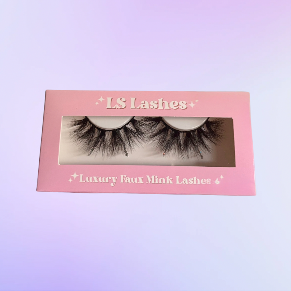 This is the lash of a killer, Bella - Faux Mink Coloured Strip Lash