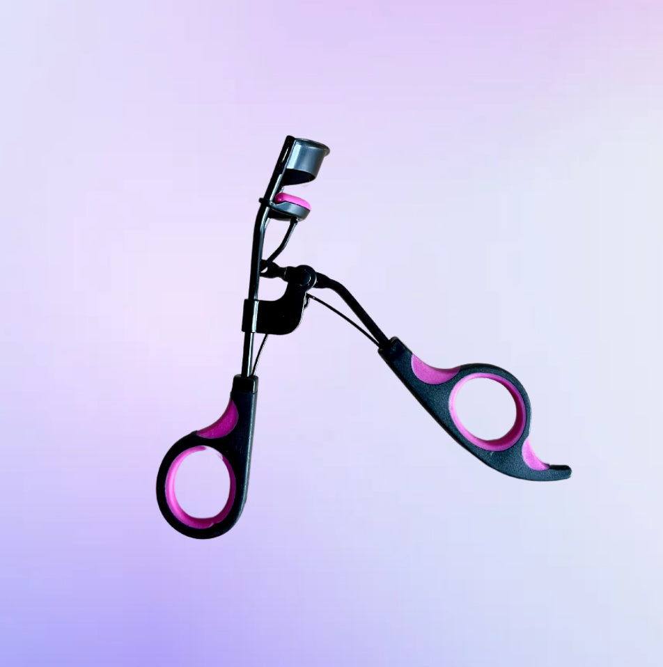 Eyelash curler