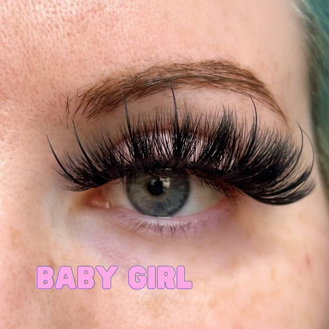 Baby girl - Mega Volume Strip Lash